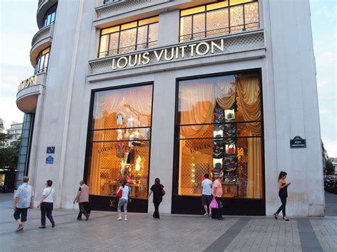 buying louis vuitton in paris 2016|louis vuitton store paris france.